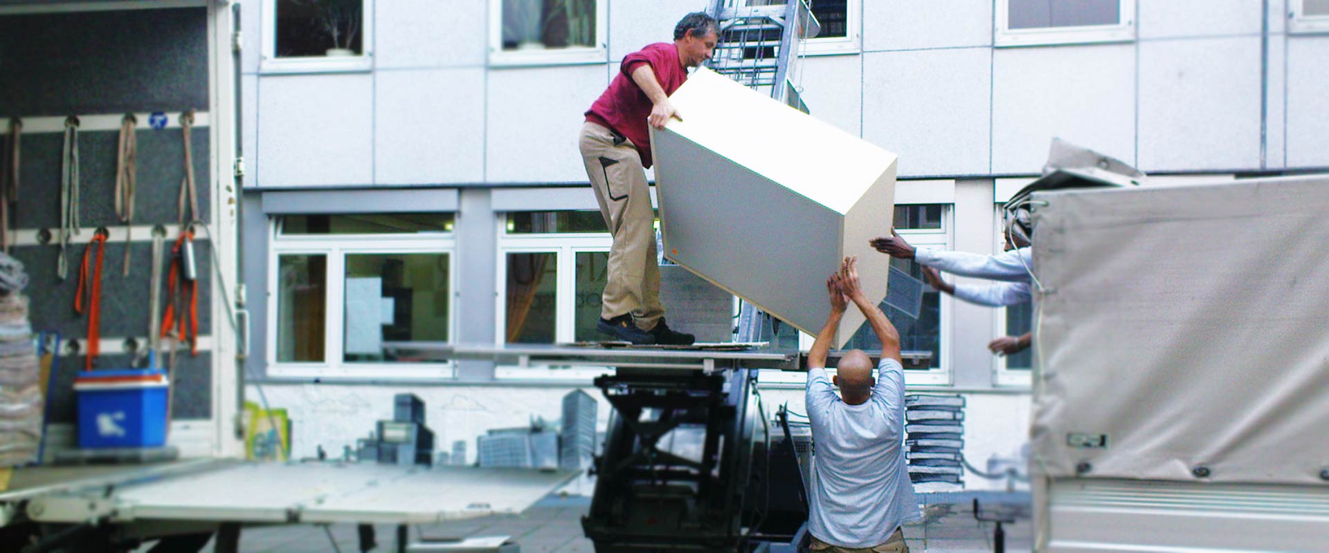 Frachtlogistik Kaiser - Kostengünstiger Objektumzug 